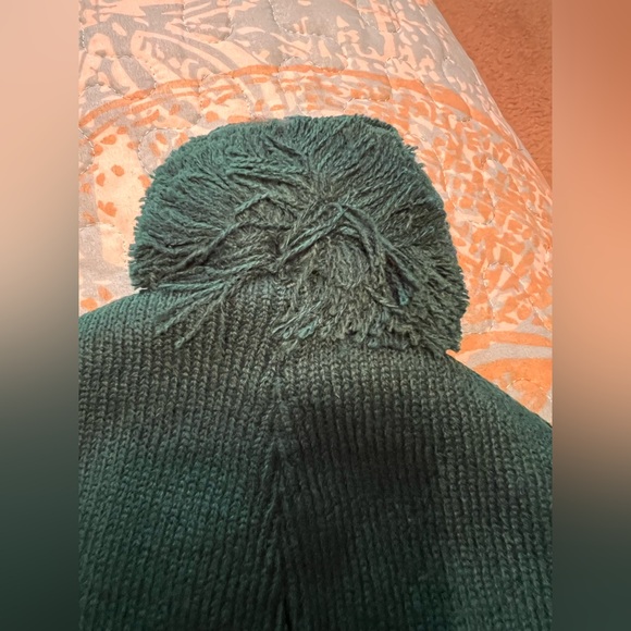 Jameson Green Pom Pom Beanie - Picture 6 of 6